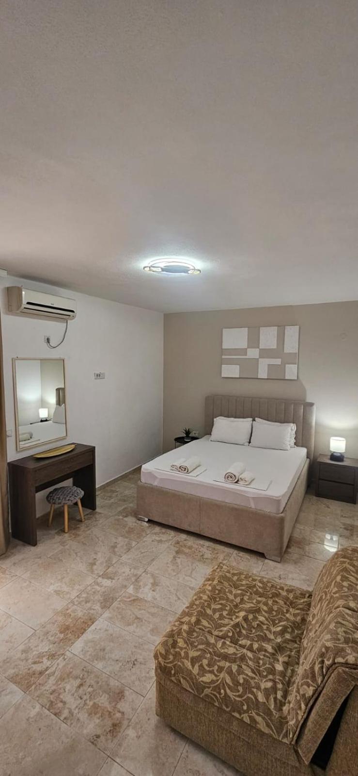 Md Apartments أولتْسي المظهر الخارجي الصورة